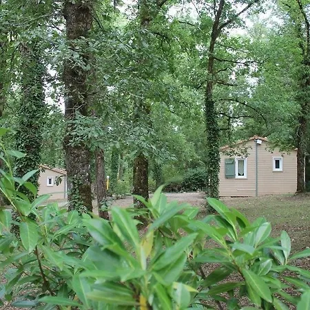 Hotel Camping Au Bois Dormant Chauffour-sur-Vell Exterior foto