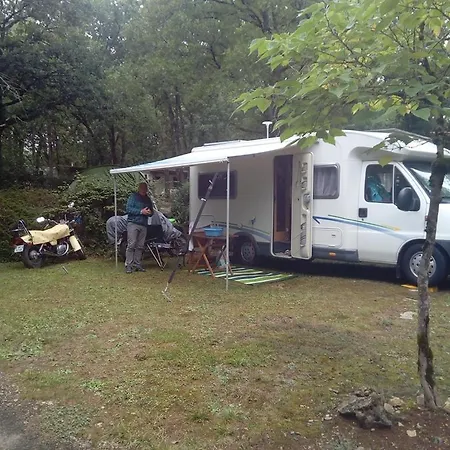 Hotel Camping Au Bois Dormant Chauffour-sur-Vell Exterior foto